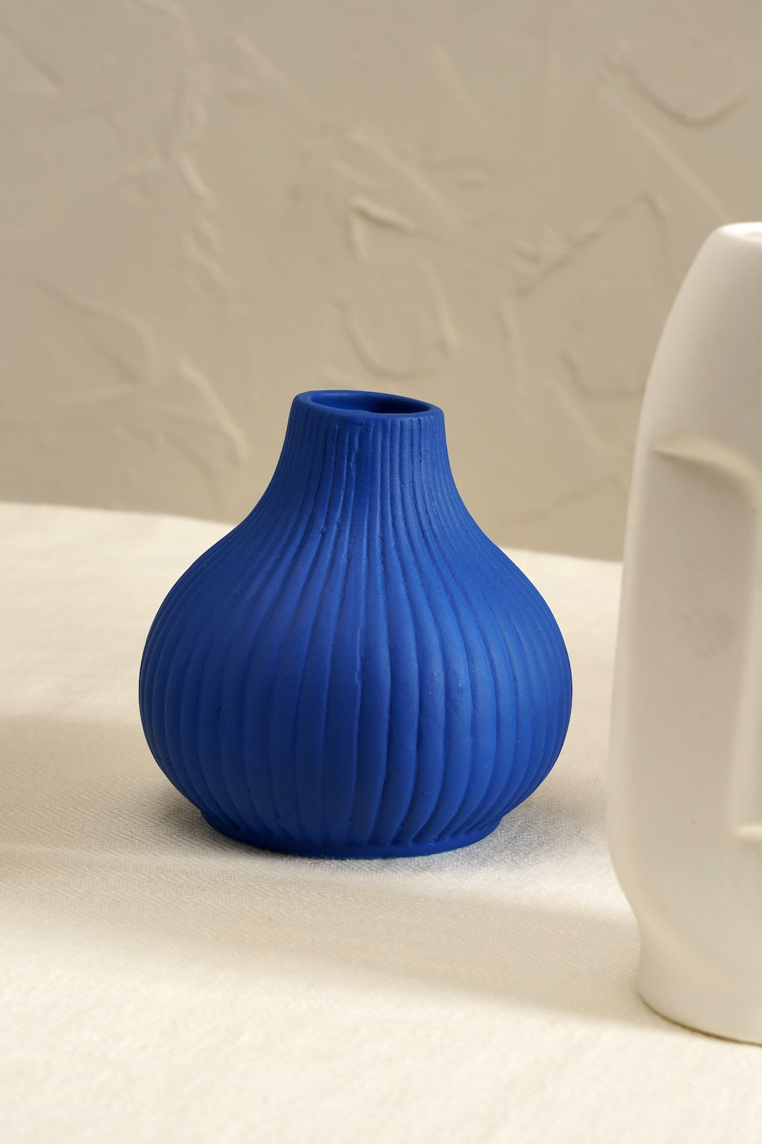 Ivory Vase Set - Blue