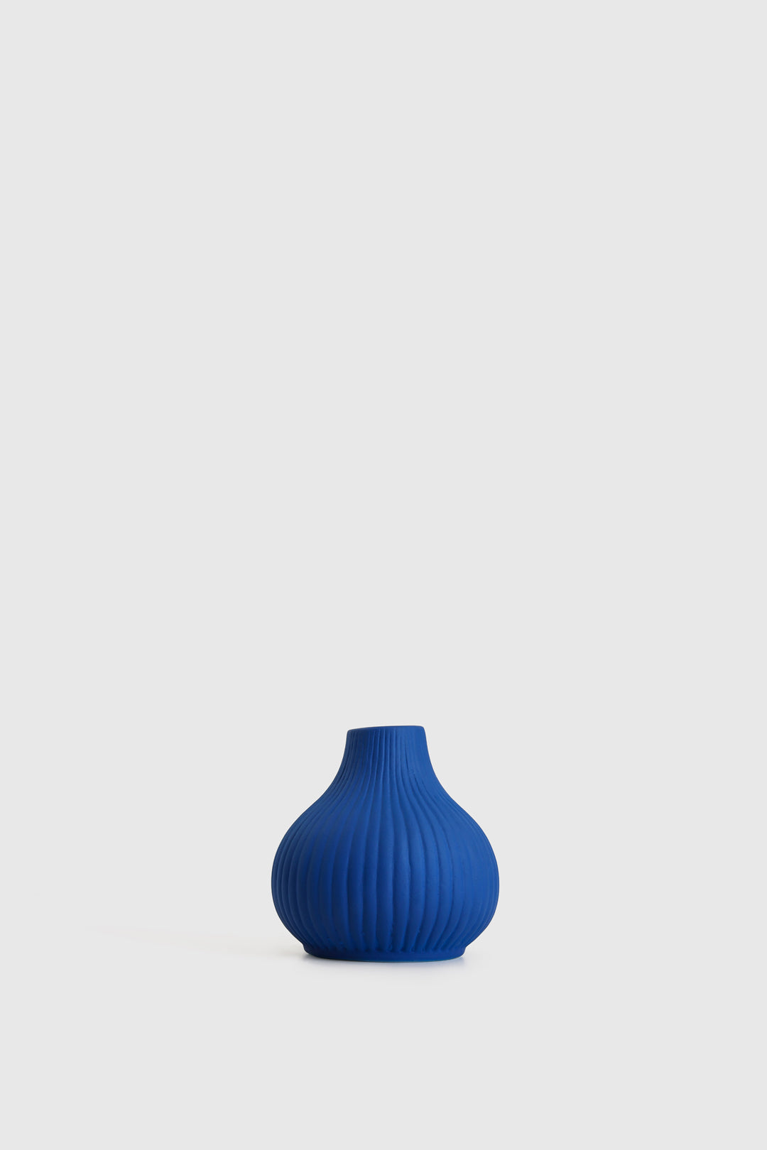 Ivory Vase Set - Blue