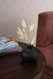 Ivory Vase Small - Black