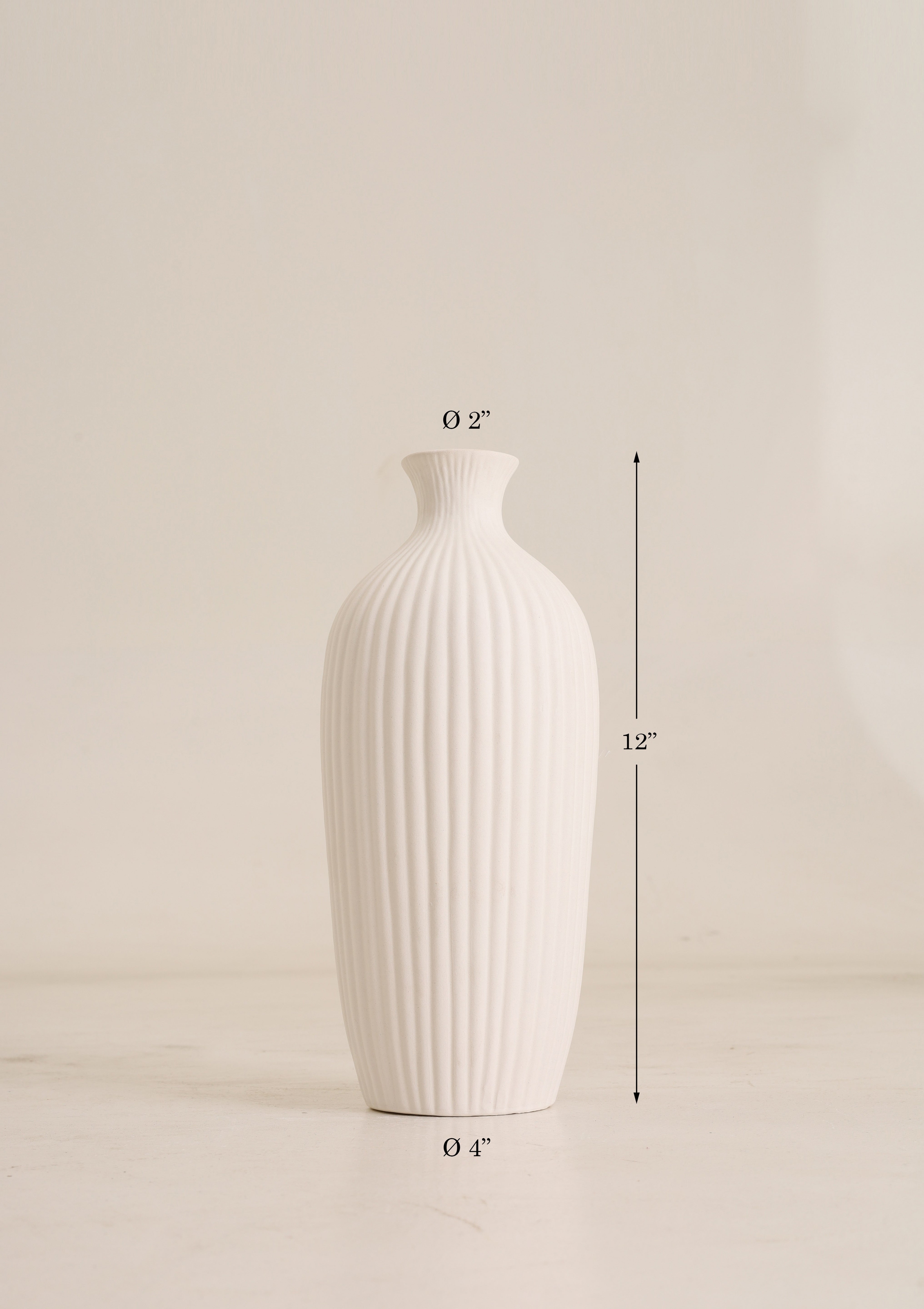 Saroi Vase - White