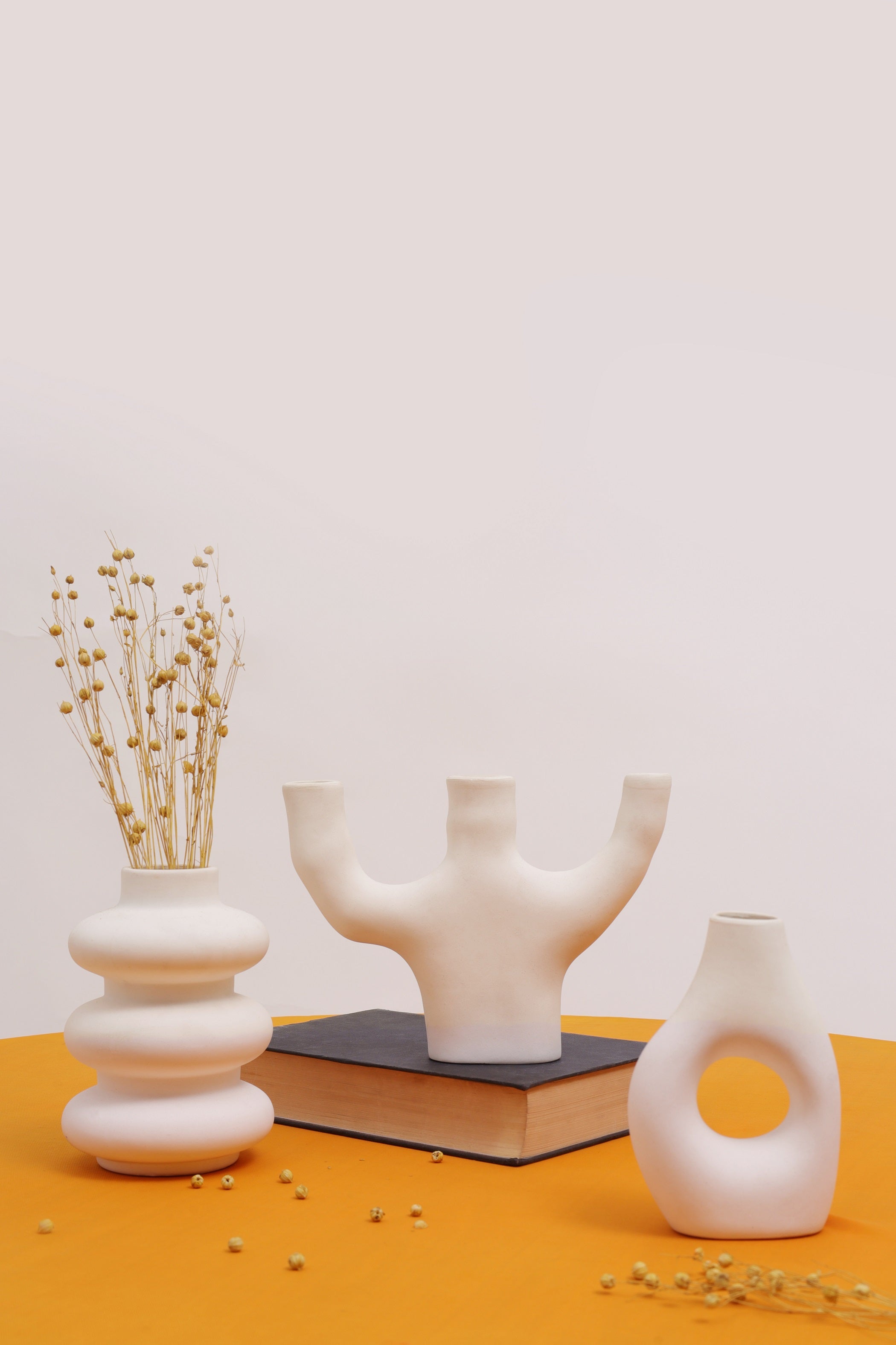 Nico Vase Set - White